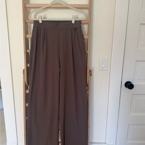Nike Women's Brown Wide-Leg Pants